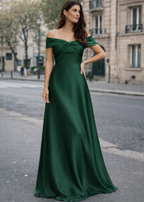 Robe de soirée longue fluide en satin