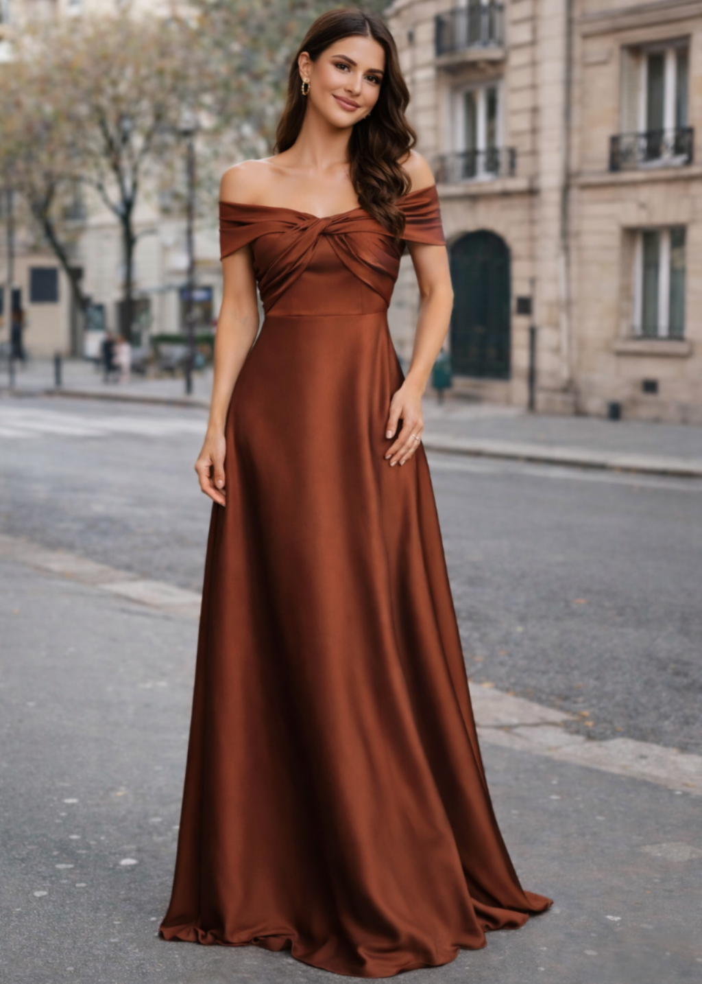 Robe de soirée longue fluide en satin
