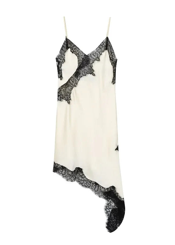 Robe asymétrique en satin